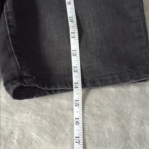 Place Denim Shorts Black and Blue Mid-Thigh - Picture 5 of 6